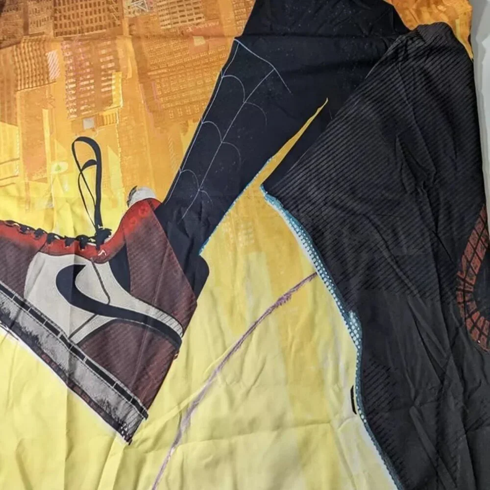 NEW- Spiderman Size TWIN Duvet Cover & 2 Pillowcases